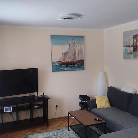 Apartment Ive Krk Town Eksteriør bilde